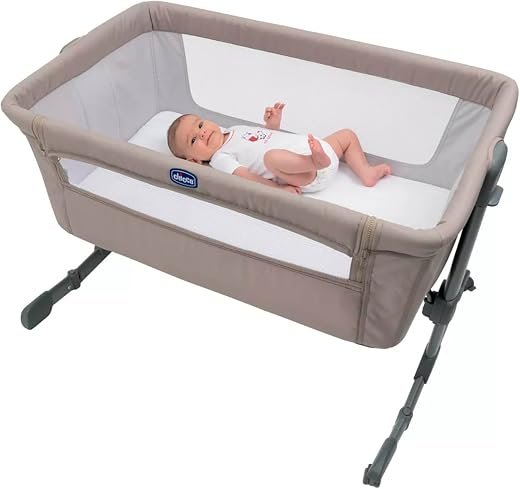 Chicco Next2Me Essential Infant Cosleeping Crib, Sustainable, Compatible with Different Beds, Adjustable Height, Tiltable, Good Air Circulation, Mattress and Bag Included, 0-6 m